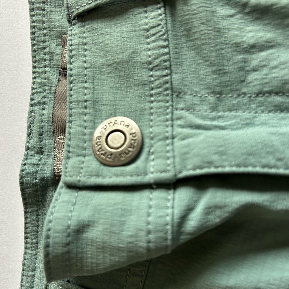 Prana Sage Green Casual Cargo Shorts - Picture 2 of 5